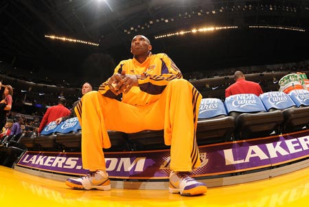 周琦的受伤 周琦的受伤